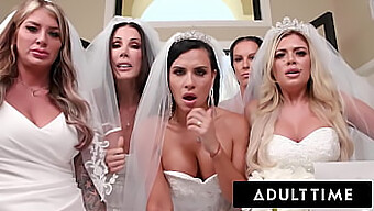 La Sposa Milf E Le Sue Amiche Dalle Grandi Tette Si Lasciano Andare In Una Selvaggia Orgia Sessuale Di Gruppo!