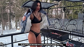 La Morena Amateur Liza Virgin Da Una Mamada Caliente Y Recibe Una Corrida En Su Coño