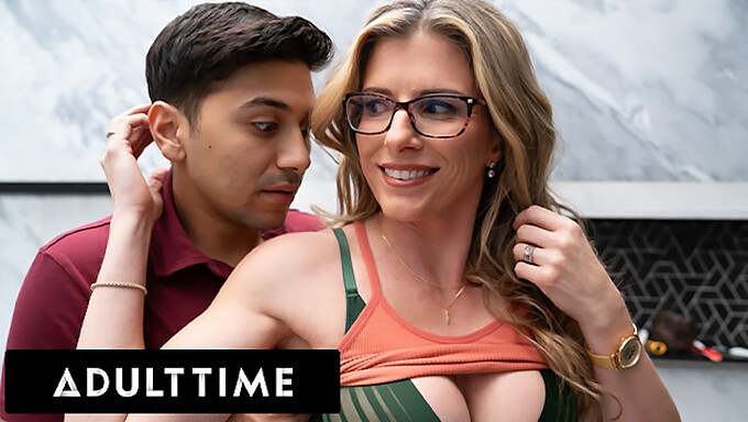 ¡la Belleza Madura Y Solitaria Cory Chase Recibe Un Encuentro Apasionado De Su Joven Hijastro!